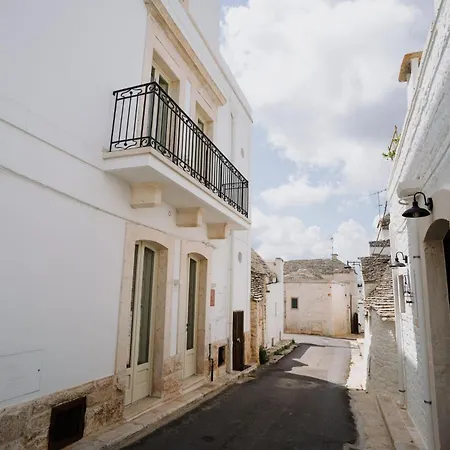 Palazzo D'azeglio Alberobello