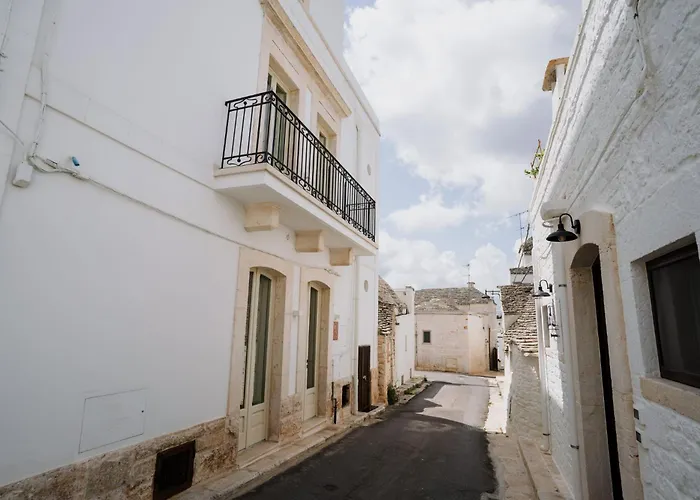 Palazzo D'azeglio Alberobello